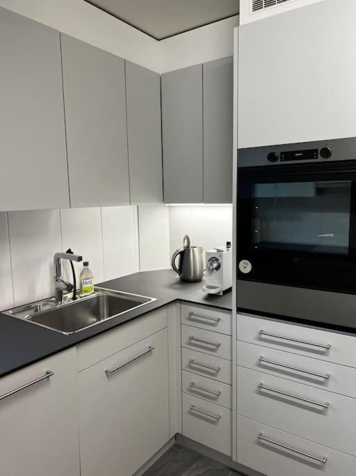 Charmante Und Zentrale Wohnung Am Weiherpark อาร์บอน ภายนอก รูปภาพ