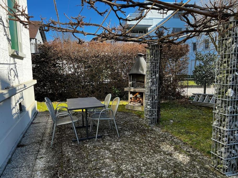 Charmante Und Zentrale Wohnung Am Weiherpark อาร์บอน ภายนอก รูปภาพ